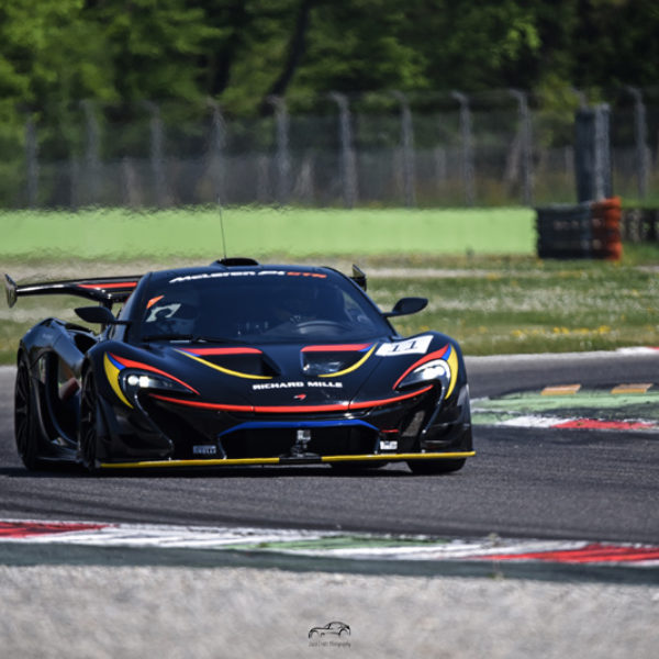 mclaren p1 gtr (71)