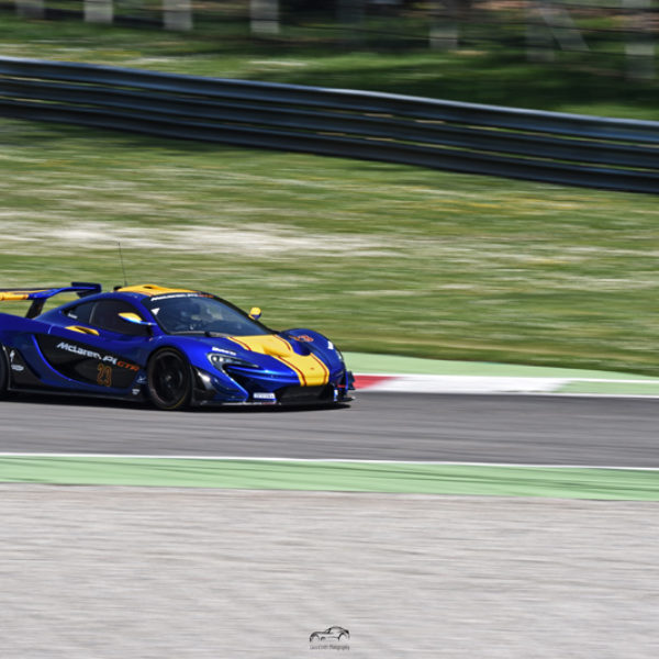 mclaren p1 gtr (72)